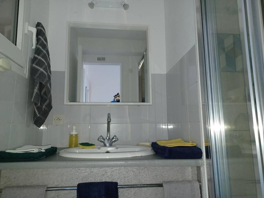 Plain-Pied, Terrasse, Piscine, Pleine Vue Mer, Plage A 6' A Pied, Parking, Wifi Fleury  Zewnętrze zdjęcie